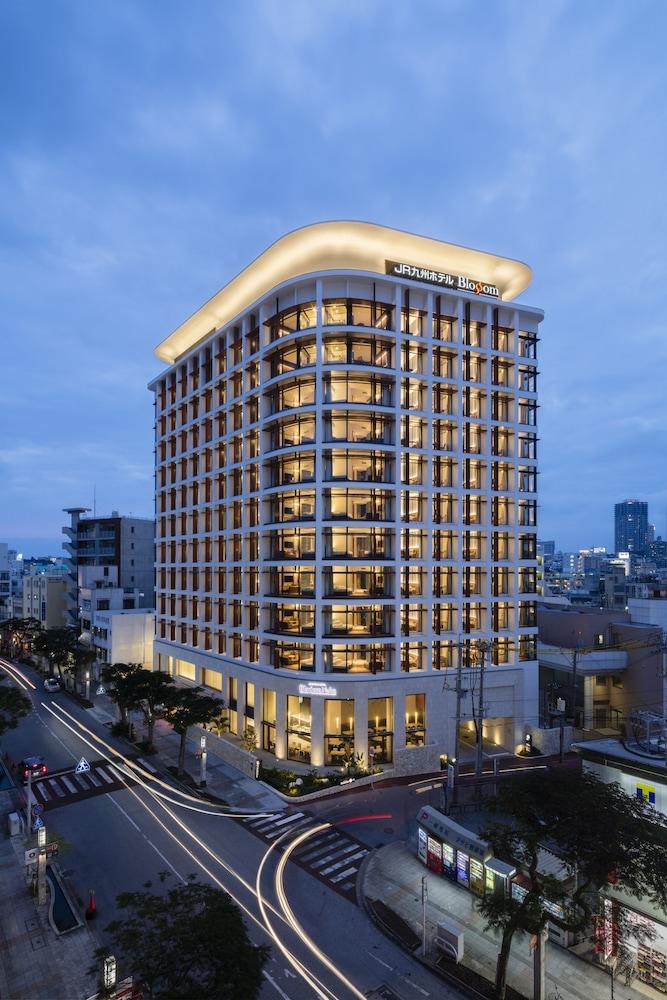 Jr Kyushu Hotel Blossom Naha Bagian luar foto